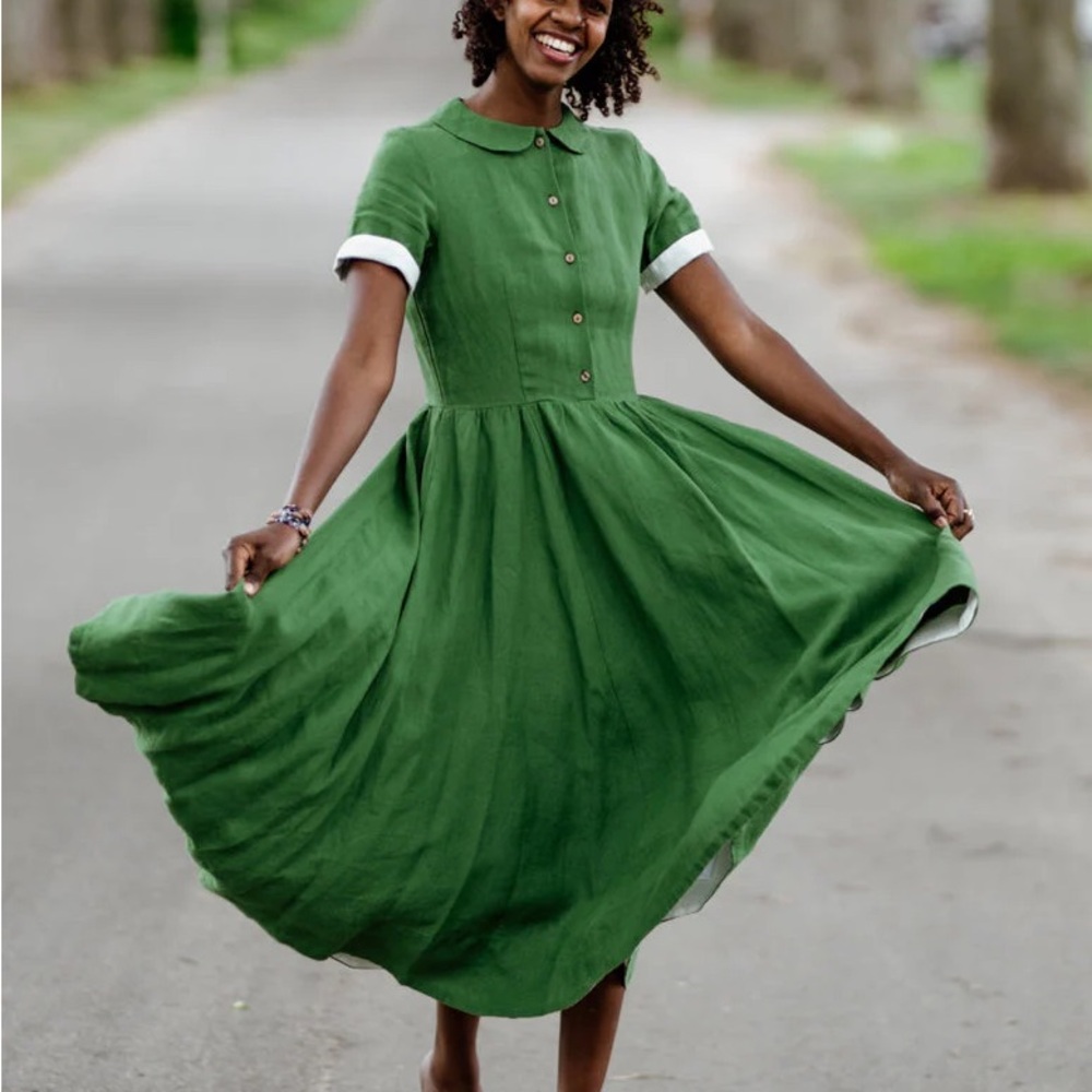 *SALE* Elegant Green Button-Up Dress